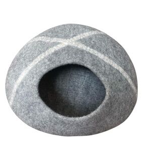 Wool Cat Cave Bed
